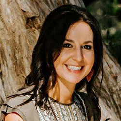 Image of Amanda Beale